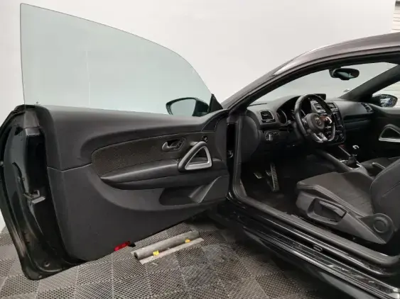 VOLKSWAGEN SCIROCCO II - voiture d'occasion - Photo 17