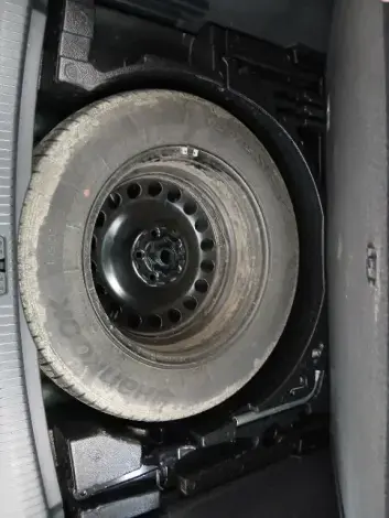 VOLKSWAGEN TIGUAN II - voiture d'occasion - Photo 16