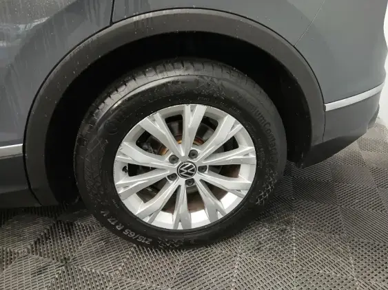 VOLKSWAGEN TIGUAN II - voiture d'occasion - Photo 22