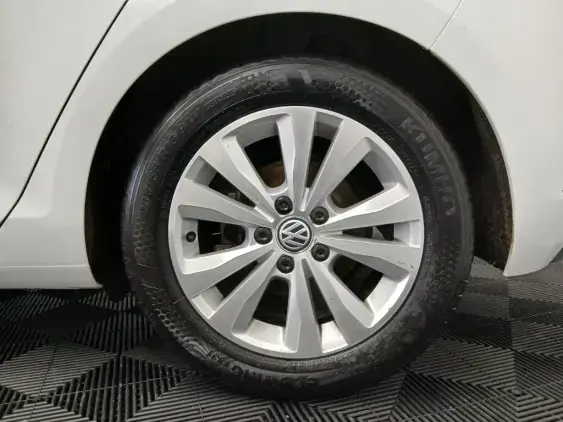 VOLKSWAGEN GOLF VII - voiture d'occasion - Photo 21