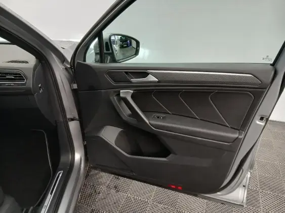 VOLKSWAGEN TIGUAN ALLSPACE - voiture d'occasion - Photo 19