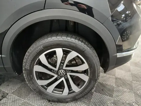 VOLKSWAGEN T-ROC - voiture d'occasion - Photo 21