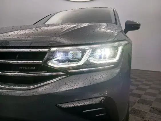 VOLKSWAGEN TIGUAN II - voiture d'occasion - Photo 19