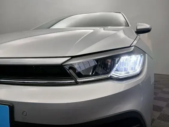 VOLKSWAGEN POLO VI - voiture d'occasion - Photo 19