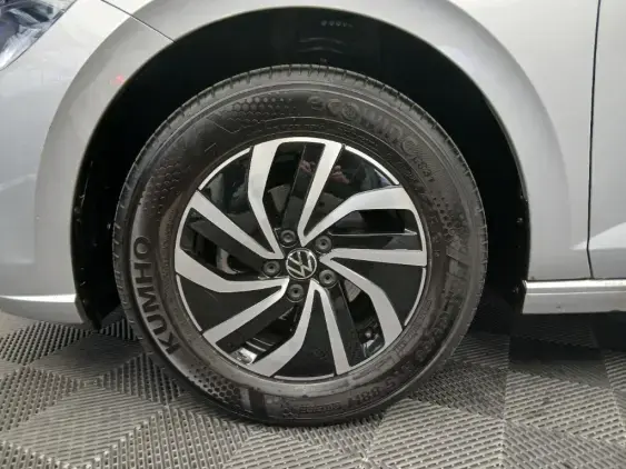 VOLKSWAGEN POLO VI - voiture d'occasion - Photo 20