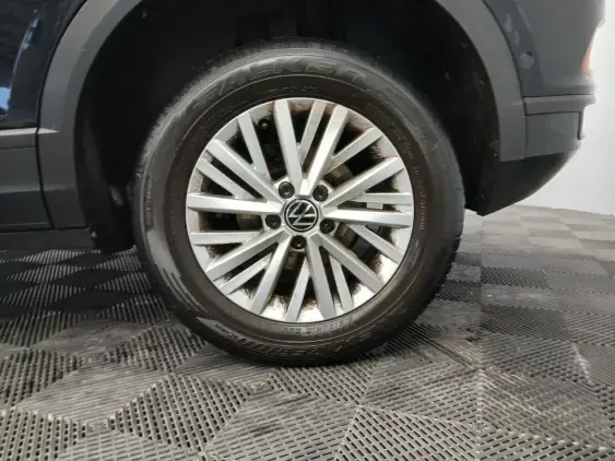 VOLKSWAGEN T-ROC - voiture d'occasion - Photo 22