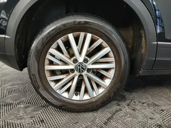 VOLKSWAGEN T-ROC - voiture d'occasion - Photo 23