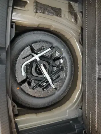 VOLKSWAGEN POLO VI - voiture d'occasion - Photo 16