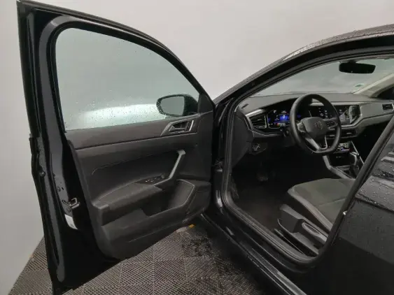 VOLKSWAGEN POLO VI - voiture d'occasion - Photo 18