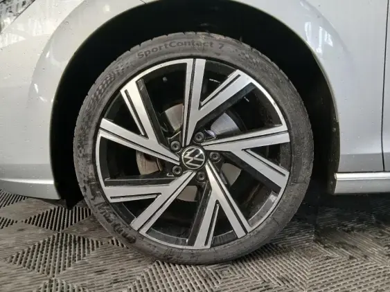 VOLKSWAGEN GOLF VIII - voiture d'occasion - Photo 21