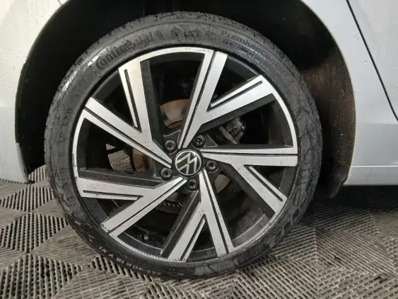 VOLKSWAGEN GOLF VIII - voiture d'occasion - Photo 23