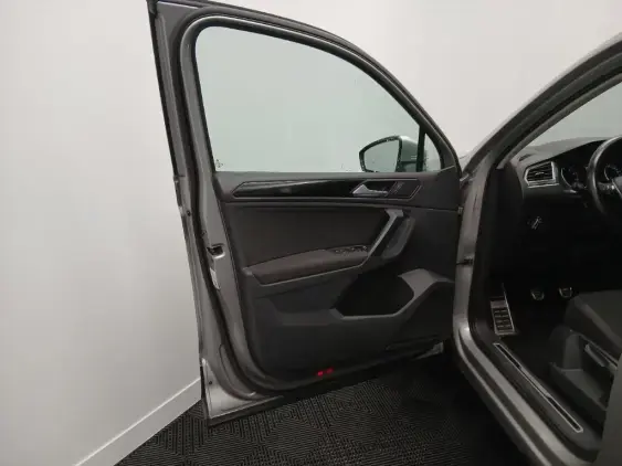 VOLKSWAGEN TIGUAN II - voiture d'occasion - Photo 18