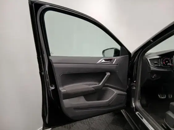 VOLKSWAGEN POLO VI - voiture d'occasion - Photo 18