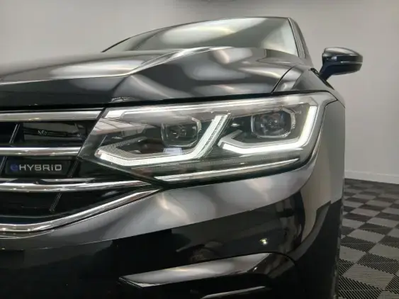 VOLKSWAGEN TIGUAN II - voiture d'occasion - Photo 19