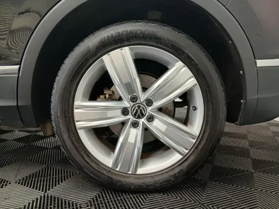 VOLKSWAGEN TIGUAN II - voiture d'occasion - Photo 21