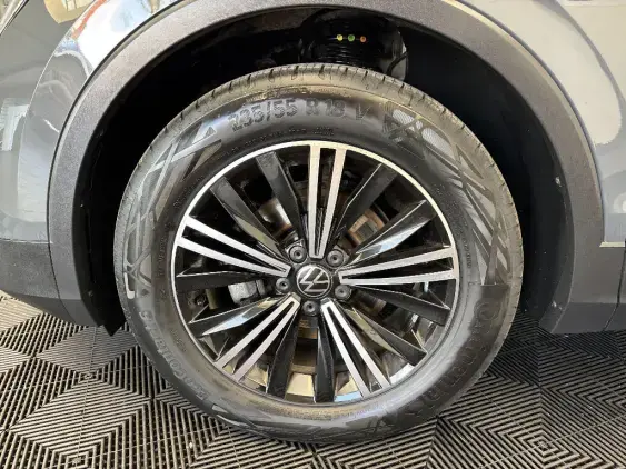 VOLKSWAGEN TIGUAN II - voiture d'occasion - Photo 20