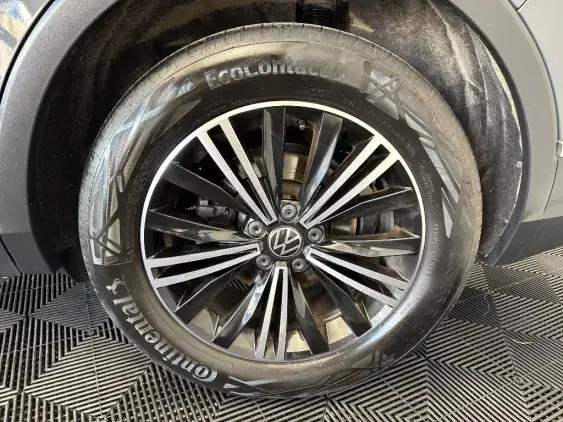 VOLKSWAGEN TIGUAN II - voiture d'occasion - Photo 21