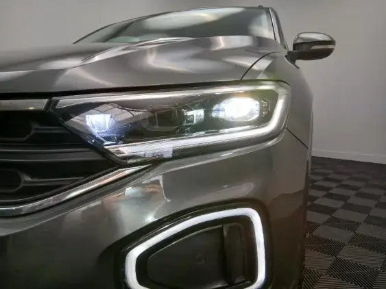 VOLKSWAGEN T-ROC - voiture d'occasion - Photo 20