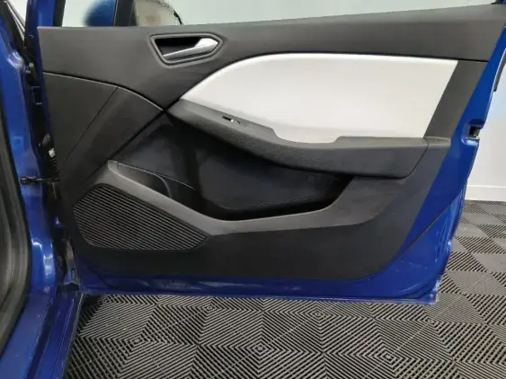 RENAULT CLIO V - voiture d'occasion - Photo 19