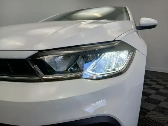 VOLKSWAGEN POLO VI - voiture d'occasion - Photo 19