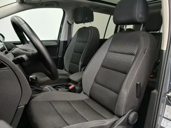 VOLKSWAGEN TOURAN III - voiture d'occasion - Photo 16