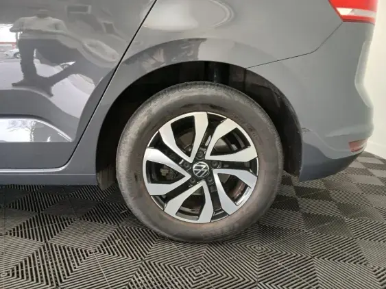 VOLKSWAGEN TOURAN III - voiture d'occasion - Photo 21