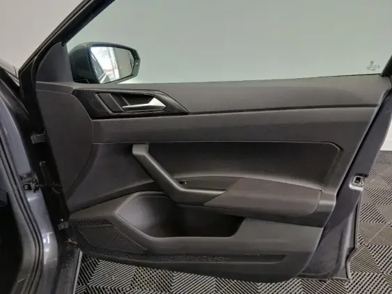 VOLKSWAGEN POLO VI - voiture d'occasion - Photo 18