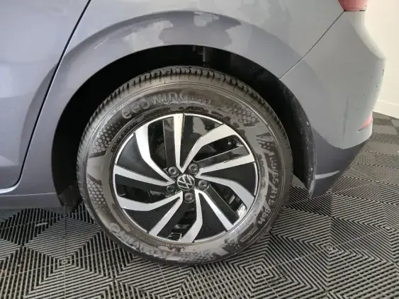 VOLKSWAGEN POLO VI - voiture d'occasion - Photo 21