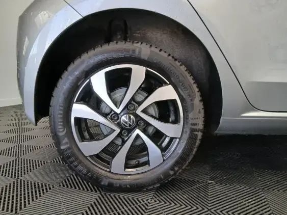 VOLKSWAGEN UP - voiture d'occasion - Photo 22