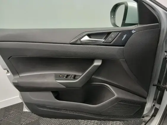 VOLKSWAGEN TAIGO - voiture d'occasion - Photo 17