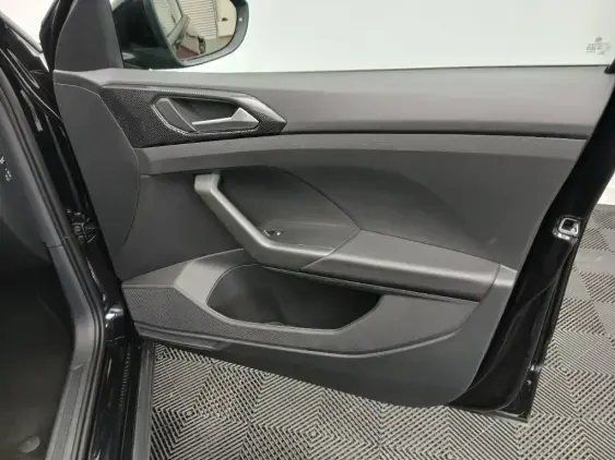 VOLKSWAGEN T-CROSS - voiture d'occasion - Photo 18