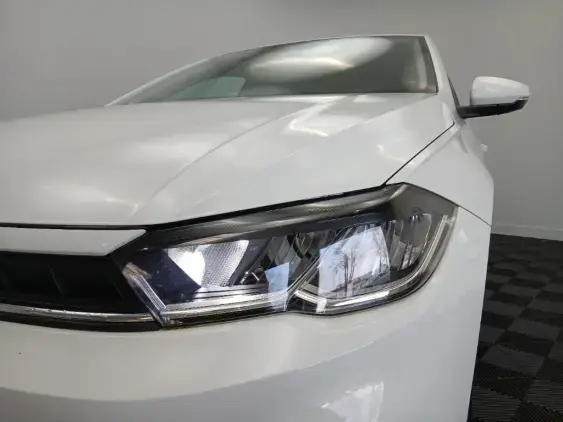 VOLKSWAGEN POLO VI - voiture d'occasion - Photo 19