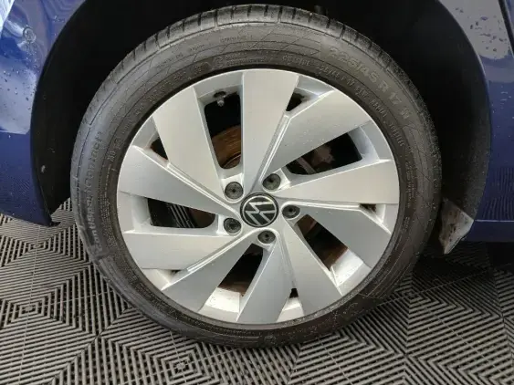 VOLKSWAGEN GOLF VIII - voiture d'occasion - Photo 22