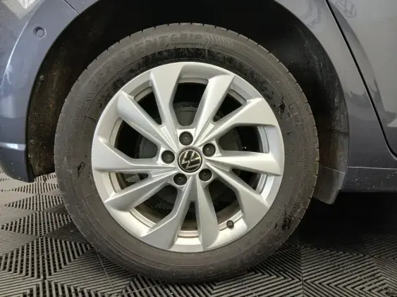 VOLKSWAGEN POLO VI - voiture d'occasion - Photo 22