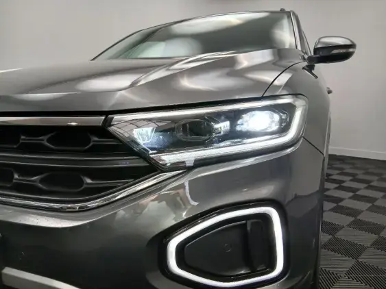 VOLKSWAGEN T-ROC - voiture d'occasion - Photo 19