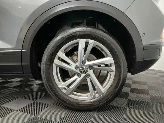 VOLKSWAGEN T-ROC - voiture d'occasion - Photo 21