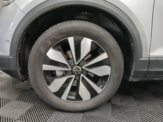 VOLKSWAGEN T-ROC - voiture d'occasion - Photo 20