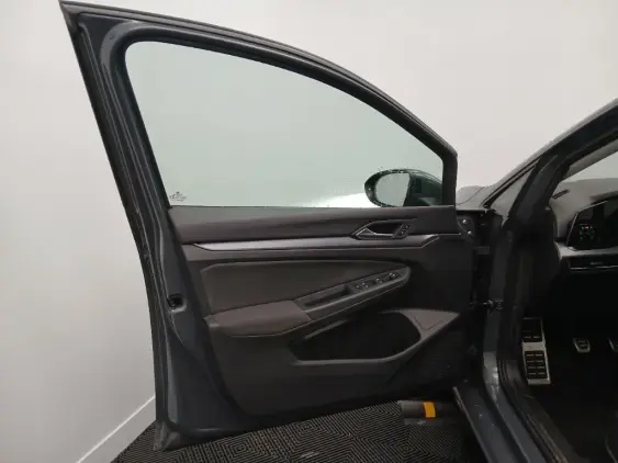 VOLKSWAGEN GOLF VIII - voiture d'occasion - Photo 18