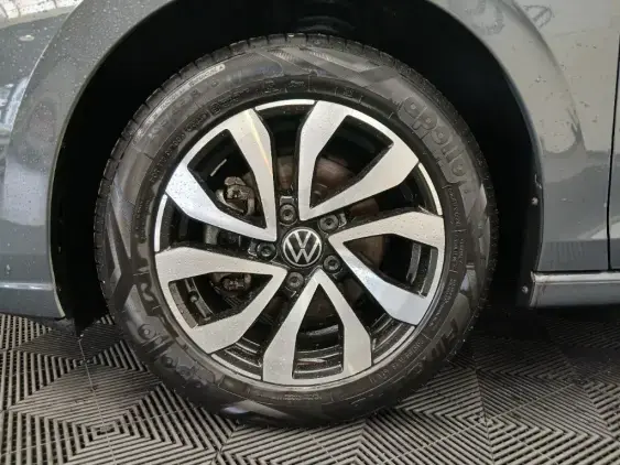 VOLKSWAGEN GOLF VIII - voiture d'occasion - Photo 21