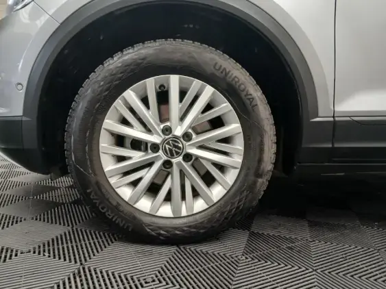 VOLKSWAGEN T-ROC - voiture d'occasion - Photo 21