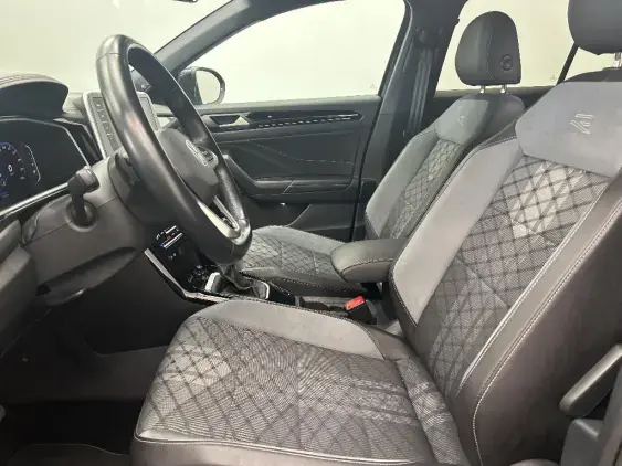 VOLKSWAGEN T-ROC - voiture d'occasion - Photo 18