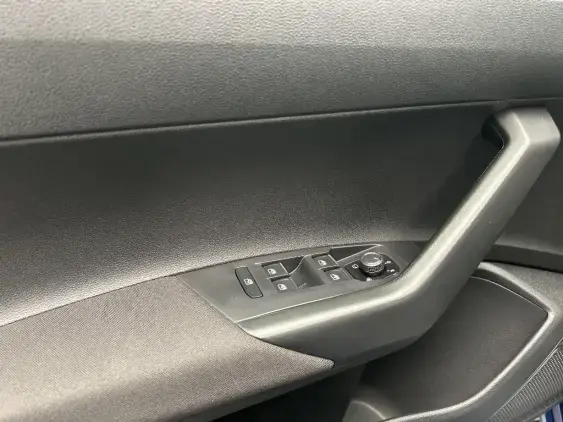 VOLKSWAGEN TAIGO - voiture d'occasion - Photo 19