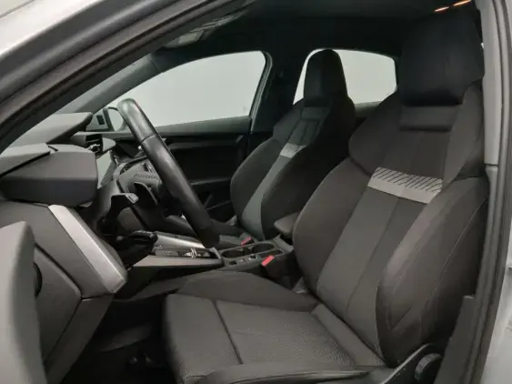 AUDI A3 BERLINE IV - voiture d'occasion - Photo 17