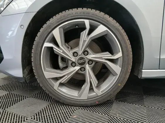 AUDI A3 BERLINE IV - voiture d'occasion - Photo 21