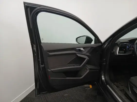 AUDI A3 BERLINE IV - voiture d'occasion - Photo 17