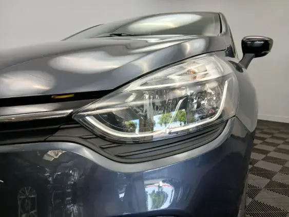 RENAULT CLIO IV - voiture d'occasion - Photo 19
