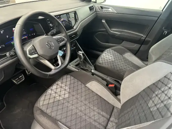 VOLKSWAGEN POLO VI - voiture d'occasion - Photo 18