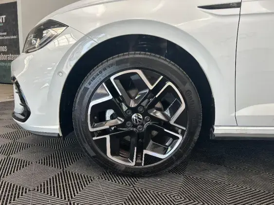 VOLKSWAGEN POLO VI - voiture d'occasion - Photo 23