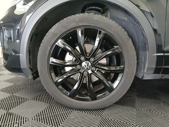 VOLKSWAGEN T-ROC - voiture d'occasion - Photo 20