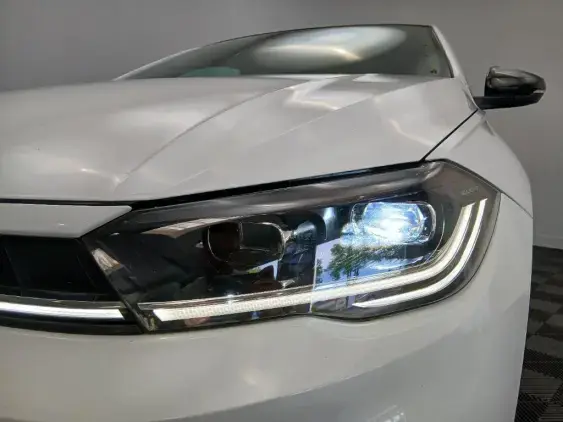 VOLKSWAGEN POLO VI - voiture d'occasion - Photo 19